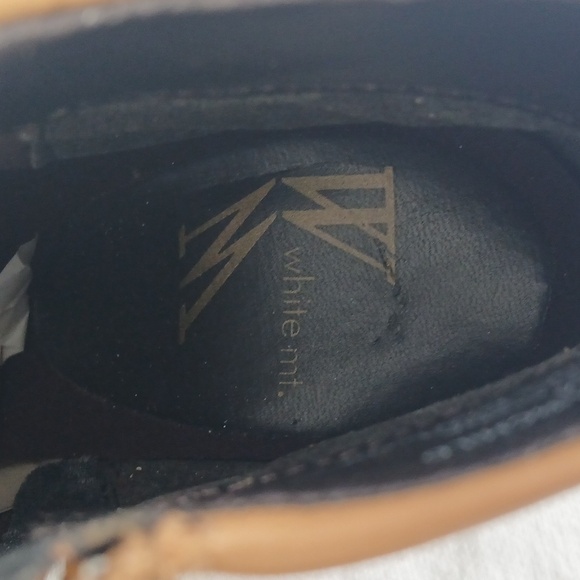 NWT White Mountain Fairchild Tan Ankle Boots Size 8.5 - Picture 3 of 4